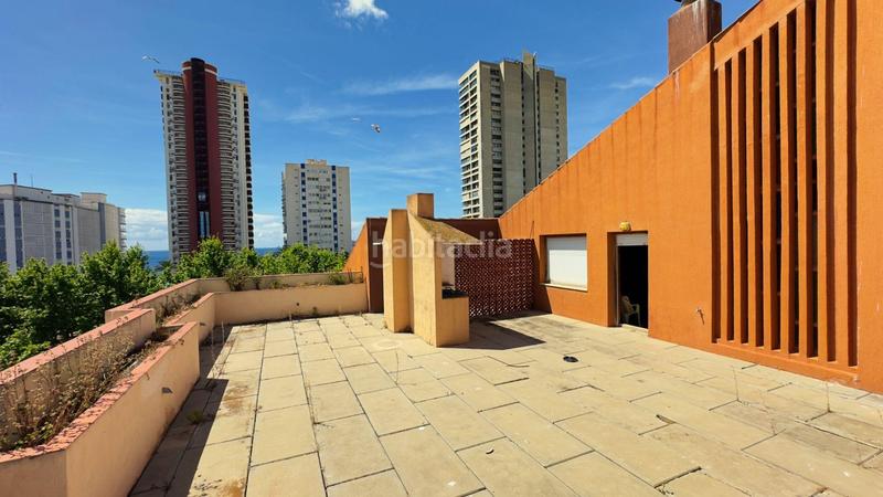 Foto 03f5d5fb-2de1-4b50-a1a1-cd0943ddedb8. Duplex con riscaldamento parcheggio piscina in Playa Levante Benidorm