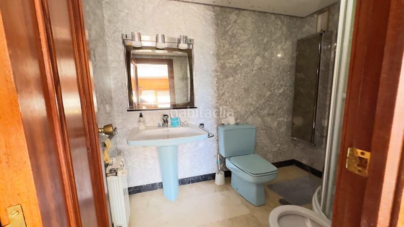 Foto 7e26c60a-2013-4cad-9f3e-4ac3ef7c4374. Duplex con riscaldamento parcheggio piscina in Playa Levante Benidorm