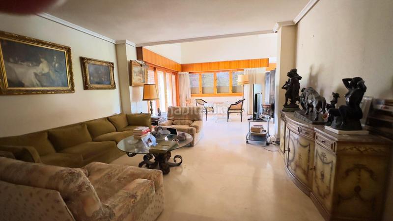 Foto 9b834fe5-6601-43e8-a654-0d32676ec264. Duplex con riscaldamento parcheggio piscina in Playa Levante Benidorm