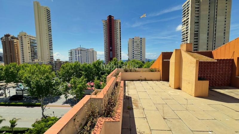 Foto 32819249-a5d0-4565-89f4-bdc7ad674868. Zweistöckige wohnung mit heizung parking pool in Playa Levante Benidorm