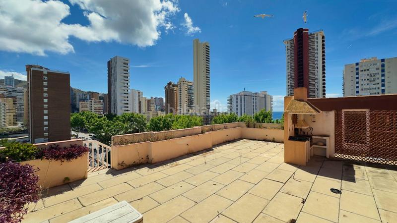 Foto 9cdefacd-ee4c-43a4-9cc2-def4d48e7529. Zweistöckige wohnung mit heizung parking pool in Playa Levante Benidorm