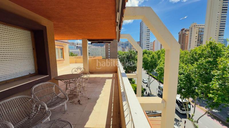Foto af0a6ae7-18e2-4dd1-93d7-d47fd111760e. Zweistöckige wohnung mit heizung parking pool in Playa Levante Benidorm