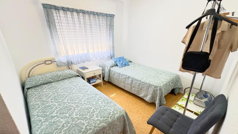 Foto c21dd218-b77b-4025-8007-938bdf4a1498. Piso bonito piso en venta glorieta del carrasco, centro en Benidorm