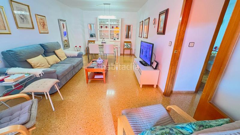 Foto cc143197-f943-41b9-9e7c-15d6edea54e0. Piso bonito piso en venta glorieta del carrasco, centro en Benidorm