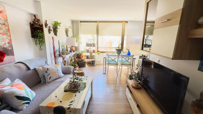 Foto 80ad1e82-a934-452a-8d14-db2c057b64d2. Apartament amb aparcament piscina a Levante Alto Benidorm