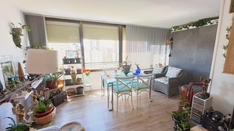 Foto 8c97db32-2d2d-4507-ac9d-93886b6fec99. Apartament amb aparcament piscina a Levante Alto Benidorm
