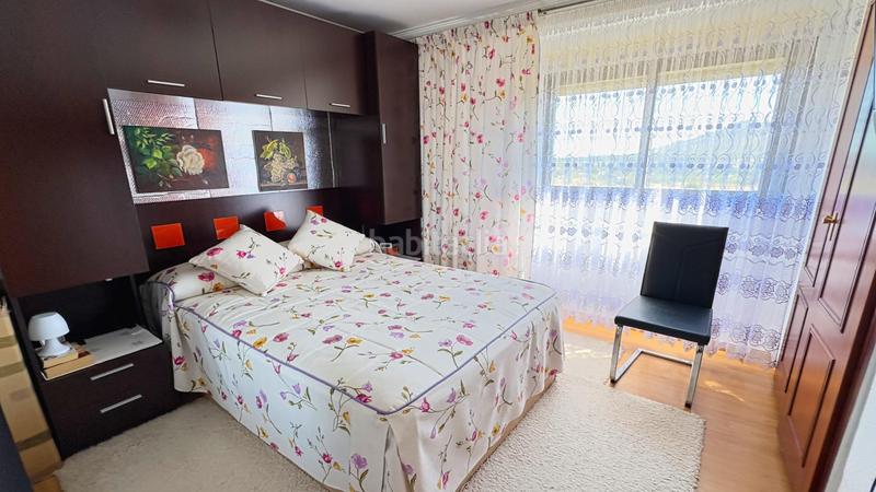 Foto 2c3c2504-687a-40a2-9f9d-0c9c07b4eb6d. Piso  listo para entrar a vivir en levante , piscina y parking en Benidorm