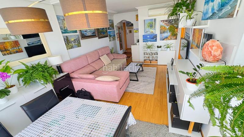Foto 4d3fdb34-d7b4-488a-8832-fbc60409142c. Piso  listo para entrar a vivir en levante , piscina y parking en Benidorm