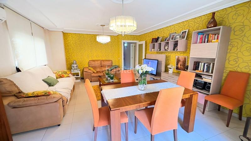 Foto 44de9d0a-a9a9-4b24-94d7-e40131b01fff. Appartamento con riscaldamento in Centro Urbano Benidorm