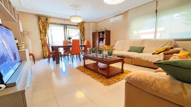 Foto 95de4def-e7c0-4228-8f41-20bebfaa5f51. Appartamento con riscaldamento in Centro Urbano Benidorm