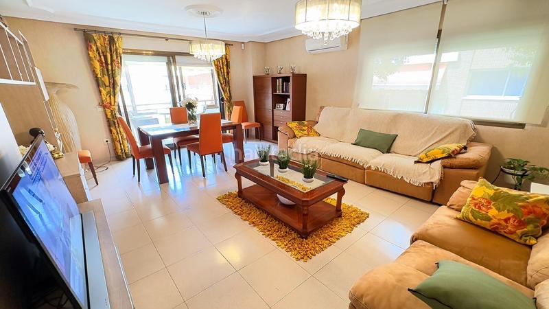 Foto a8b297ba-e7c4-4f5b-9279-8baa2c23e5b9. Appartamento con riscaldamento in Centro Urbano Benidorm