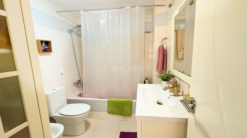 Foto fafcbb12-e8c5-4c8f-99fa-b22dd2916f70. Appartamento con riscaldamento in Centro Urbano Benidorm