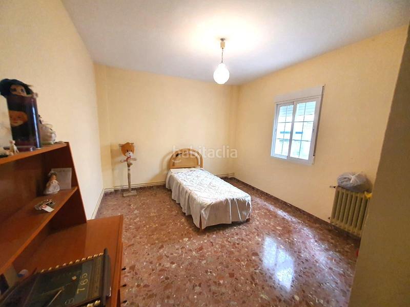Foto 71c28631-5dfe-4fd4-b523-8aed7ba323da. Piso vivienda en venta, c juan ramón jiménez, jaén. en Quesada