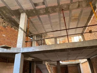 Casa adossada a conde de cardenas