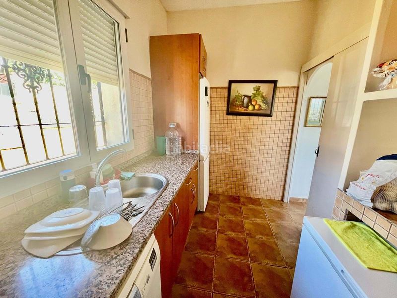 Foto 4d38614f-8dd2-4e30-814f-3e9645dccd55. Casa adossada a Almodóvar del Río