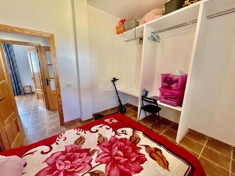 Foto c38f6090-0d51-4394-b3e8-be19ff25ebfc. Casa adossada a Almodóvar del Río