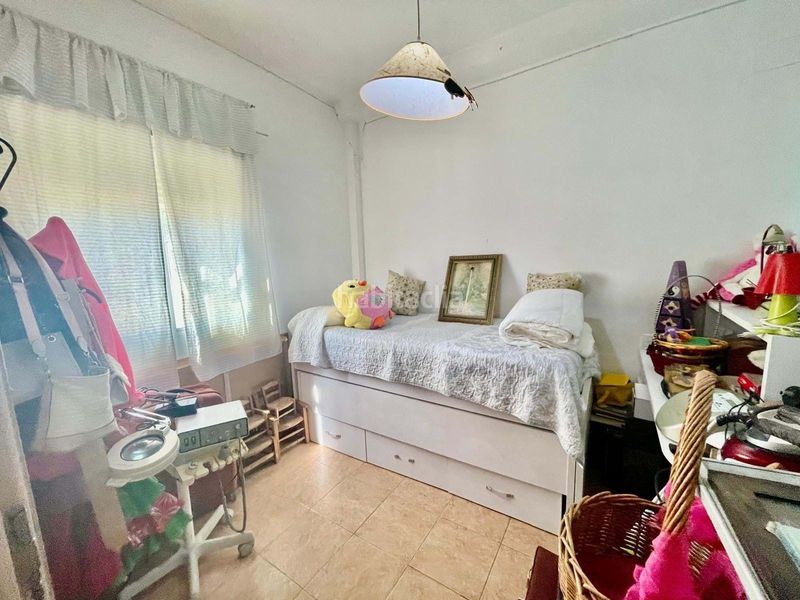 Foto e9f526e5-6f03-4741-8575-032c19a7e203. Casa adossada a Almodóvar del Río