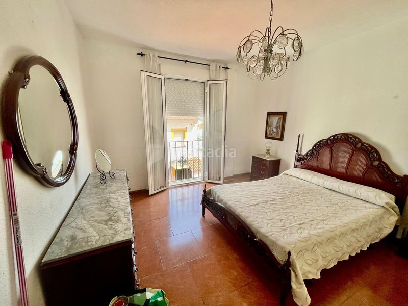 Foto 261fdb0d-1dd0-4539-910d-e635c830c8f9. Casa adossada a Almodóvar del Río