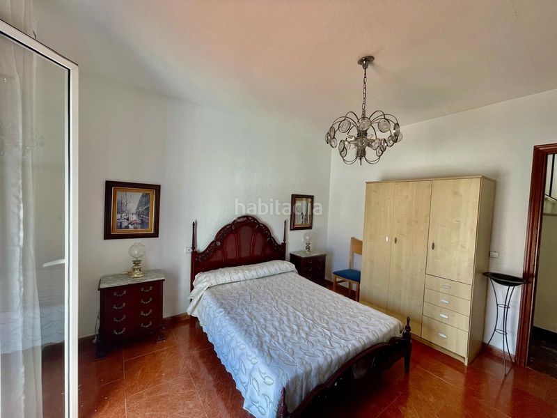 Foto 4d969cb3-53b6-4469-a487-5a18c12f4000. Casa adossada a Almodóvar del Río