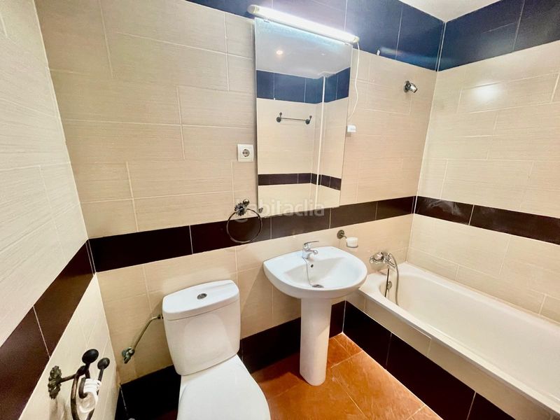 Foto 92b72b39-e077-4b50-a941-79e0ed6d041c. Casa adossada a Almodóvar del Río