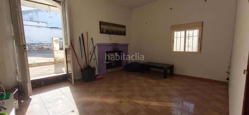 Foto 0da13a61-6594-46a6-be70-0af4ddc0c321. Casa a Almensilla