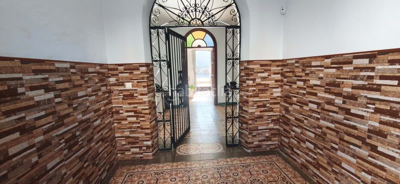 Foto cc38e5a5-a84d-47bd-be4c-d15412b4fe0e. Casa a Almensilla