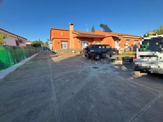 Terreny residencial a calle orquidia