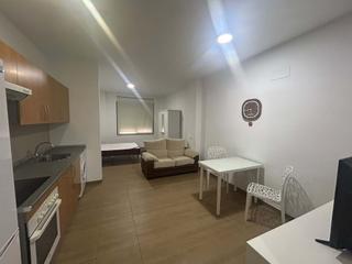 Pis  N/a. Estudio diáfano en dos hermanas 55 m construidos  baño independi