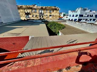 Semi detached house  Kiko pastor