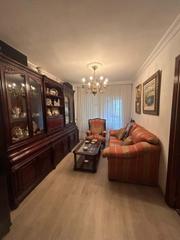 Pis  N/a. Piso con amplia terraza en san juan de la salle sevilla 72 m con