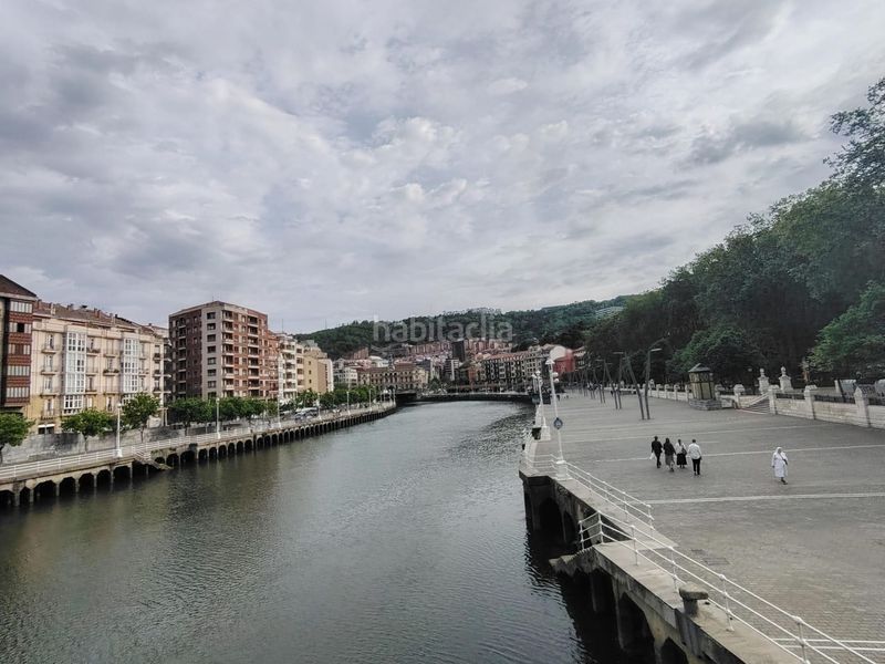 Foto a55bbbc4-8c53-4dc3-a914-63bf1fc5310c. Pis amb calefacció a Casco Viejo Bilbao
