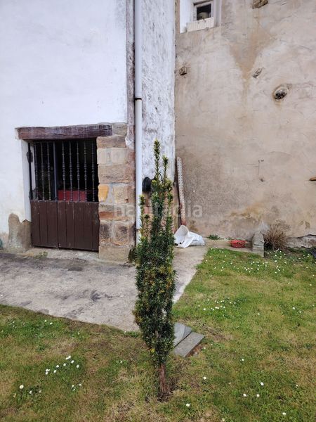 Foto 1b61a202-0753-4c99-b2a2-c66934ca949d. Casa adossada amb calefacció a Liendo
