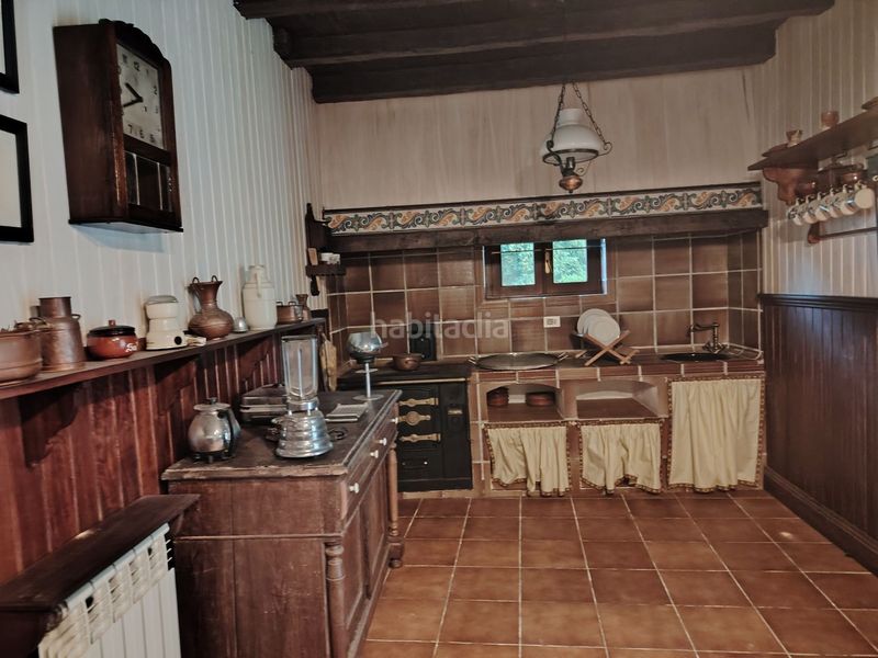 Foto fd3642f2-255a-4ea4-a3ca-8e93e0c5a8e2. Casa adossada amb calefacció a Liendo