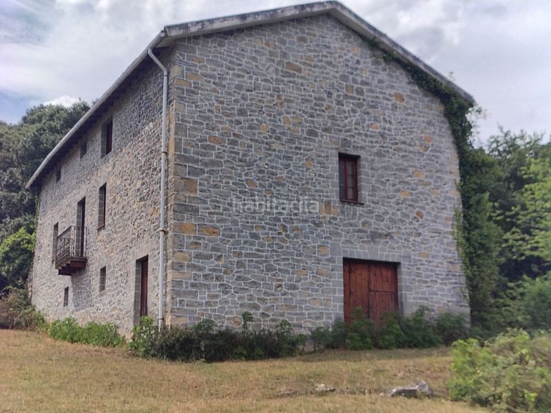 Foto b3d26b38-b376-45c2-82dd-22038f004c74. Masia a Orduña