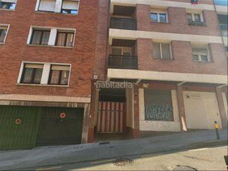 Foto 5e1fcdea-4e13-4f1d-986e-d295f1c63113. Parking coche Alango 7 en Alango Getxo