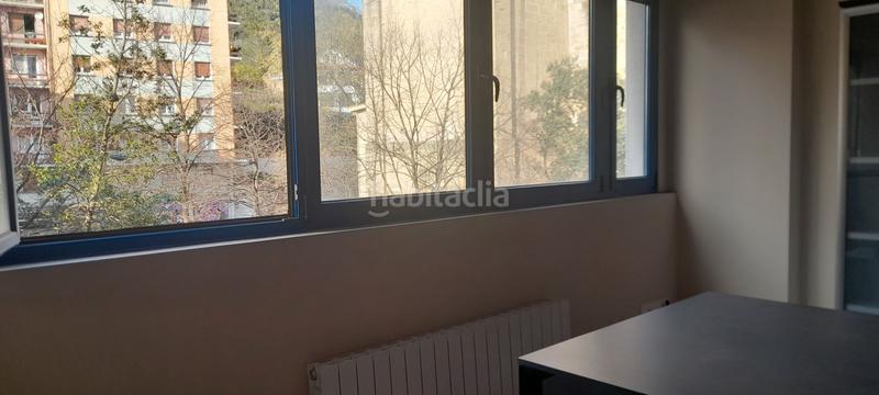 Foto 14dbd1f5-2599-4bb5-a94a-d38d0cb9d321. Oficina  muy espaciosa en deusto en San Pedro de Deusto - La Ribera Bilbao