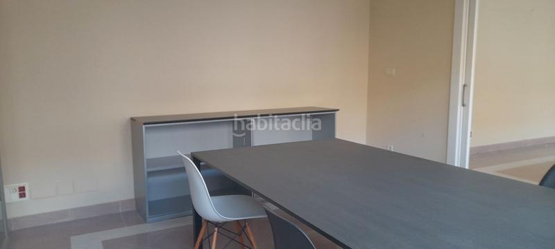 Foto 3e122c3f-f121-427f-a6d7-234cdd788990. Oficina  muy espaciosa en deusto en San Pedro de Deusto - La Ribera Bilbao