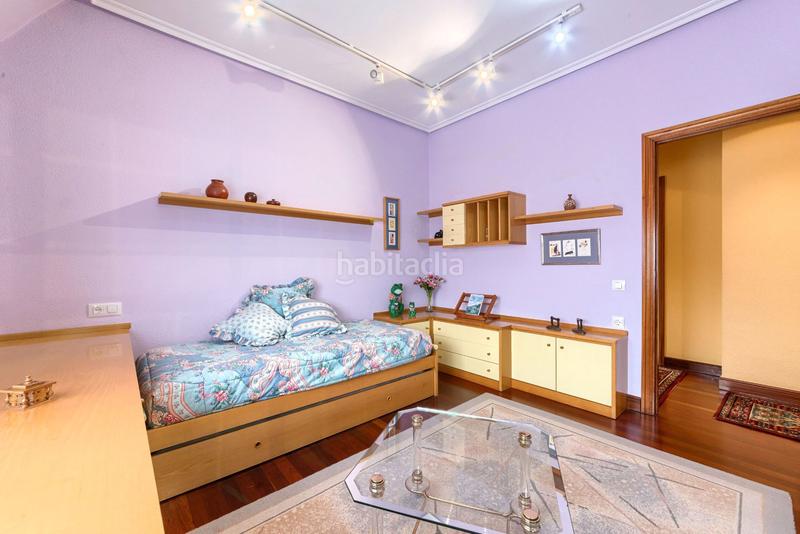 Foto 29f8841c-3639-48cb-a254-ba66dc7f0f17. Etagenwohnung mit heizung in Zabalburu Bilbao