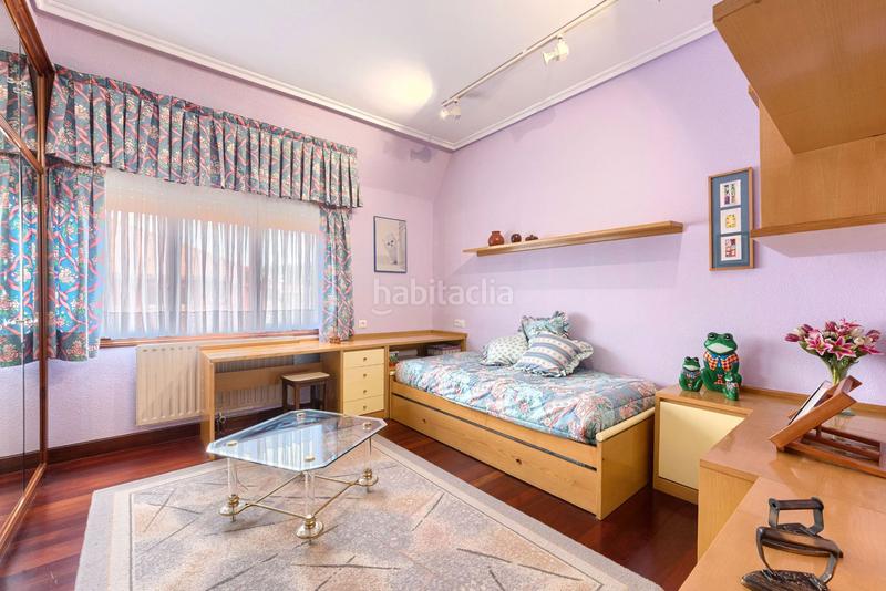 Foto 34748fbc-9ab6-496f-9fa7-12000d576a6d. Etagenwohnung mit heizung in Zabalburu Bilbao