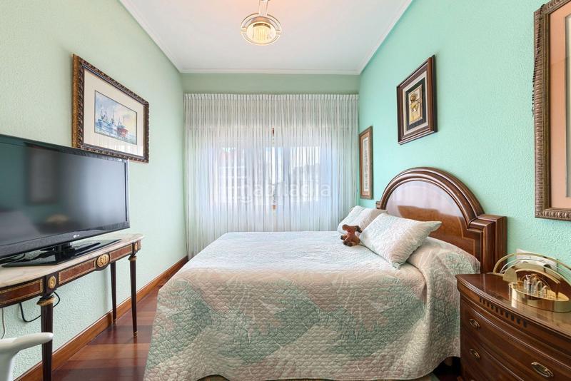 Foto 3a6160ae-9707-481f-9c94-e07dd66b9527. Etagenwohnung mit heizung in Zabalburu Bilbao