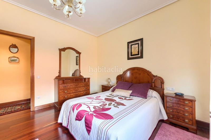 Foto 58d487a2-6269-4136-a9ac-86e176210a0f. Etagenwohnung mit heizung in Zabalburu Bilbao