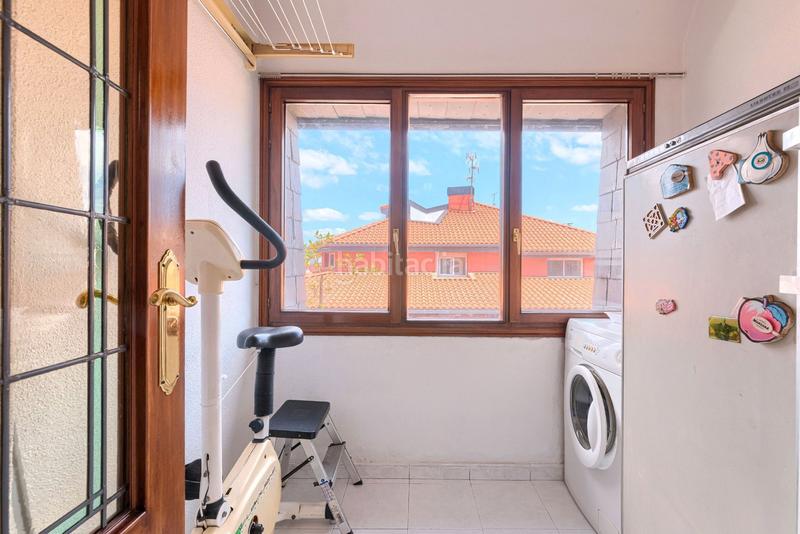 Foto a3868dbf-af2d-4208-af11-3760bec84ce8. Etagenwohnung mit heizung in Zabalburu Bilbao