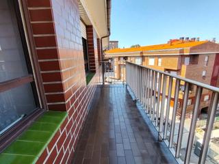 Lloguer Pis  Sarrikobaso. Alquiler en sarrikobaso  algorta   con calefaccion incluida y ga