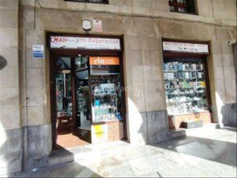 Foto c416a4fe-0e2d-4cb1-bcb4-8ca7e7ae80a8. Local comercial  en artekale 2 en Casco Viejo Bilbao