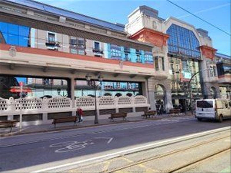 Foto d93f3ae3-0b0f-4cbb-a863-8a17d128ea98. Local comercial  en artekale 2 en Casco Viejo Bilbao