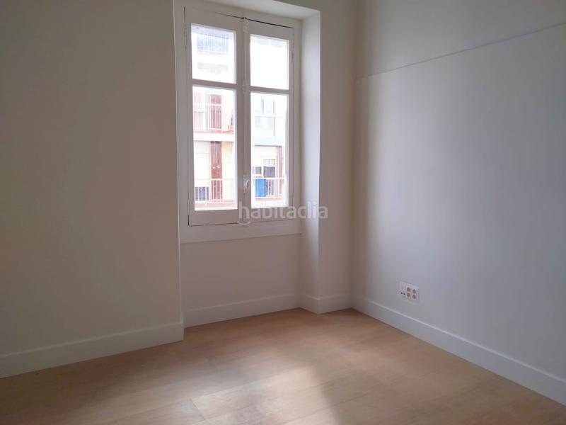 Foto 05af809b-bac2-4c1e-a822-54a8613a501d. Alquiler piso en jardines 1 piso en alquiler para oficina o despacho Centro de castro urdiales en Castro - Urdiales