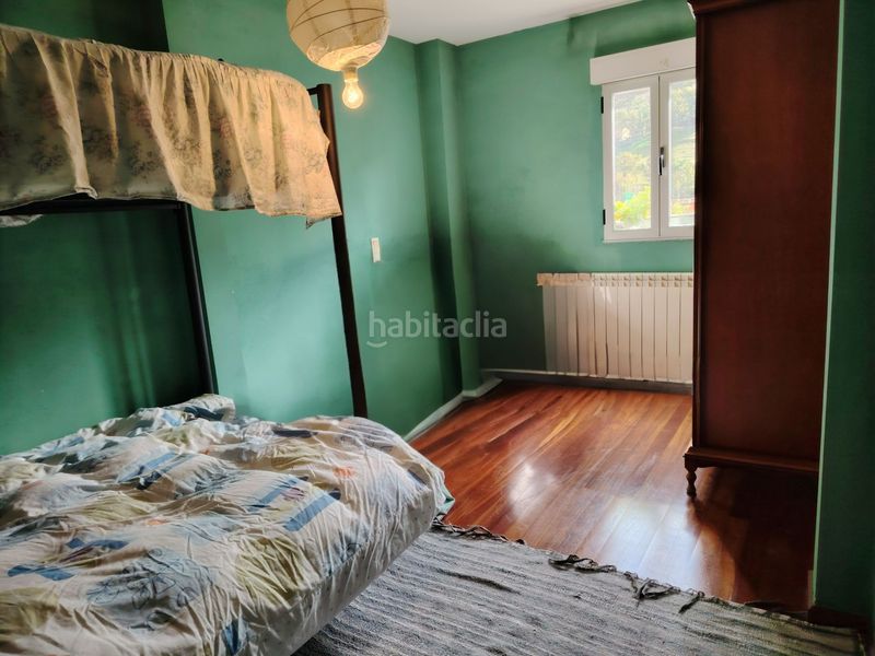 Foto 485e3be2-db8e-4d75-a258-5ca5a23cc825. Casa amb calefacció a Balmaseda