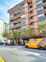 Locale commerciale in Etxebarri, Anteiglesia de San Esteban. Local en venta san antonio de etxebarri