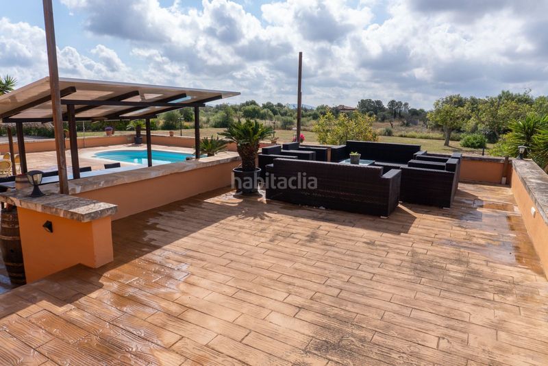 Foto 4c1e0cf9-f3de-4611-b202-8cece5676e6f. Masia amb calefacció piscina a Zona Rústica - Interior Campos