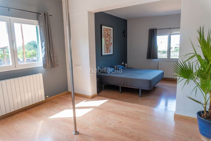 Foto 5e50004b-f1de-4a6e-ada0-6f33ae7e9147. Masia amb calefacció piscina a Zona Rústica - Interior Campos